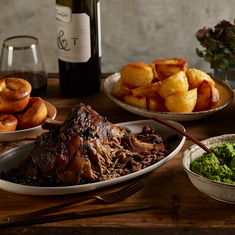 Roast beef with mustard potatoes and jus The NEFF Kitchen