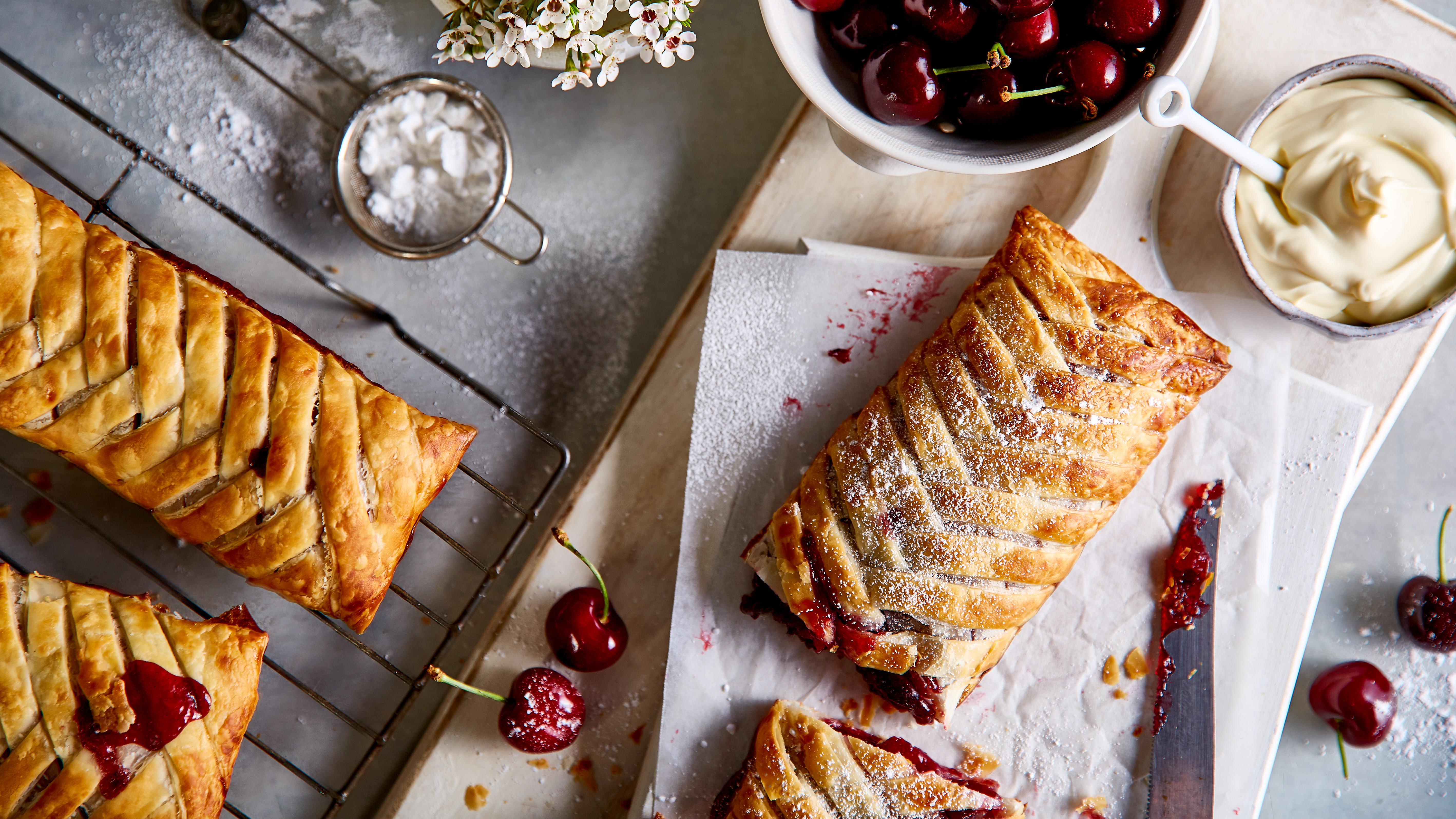 cherry--strudel