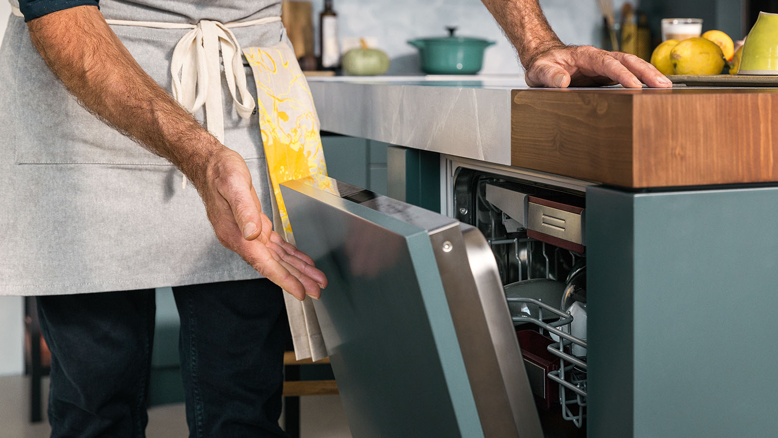 fitting a neff integrated dishwasher