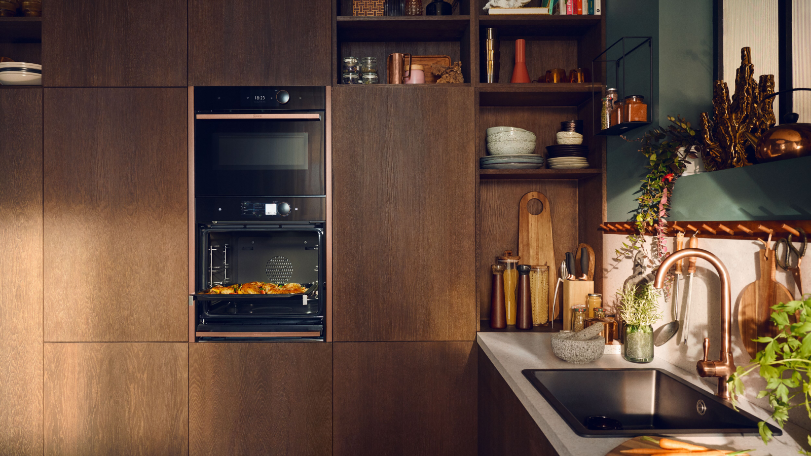 Image of a NEFF oven