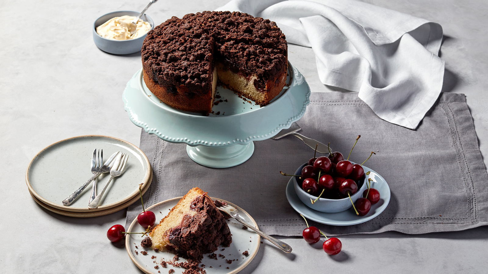 Vanilla Chocolate Crumb Cake Recipe - An Italian in my Kitchen